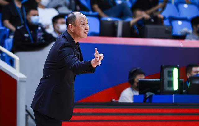 里程碑夜!纽卡斯尔官宣签约,CBA季后赛转会期刷纪录,质疑声仍在,纪律约束更严格的简单介绍 里程碑夜!纽卡斯尔官宣签约,CBA季后赛转会期刷纪录,质疑声仍在,纪律约束更严格的简单介绍